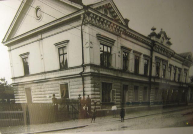 glasblasargarden-runt-1900