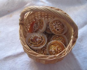 lovisas-korg-med-bullar