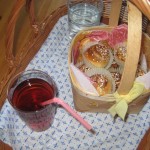 korg-med-bullar-o-saft