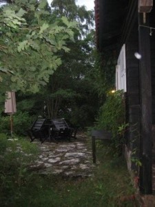 Hösten är här o utemöblerna vilar