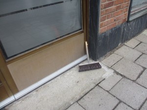 Kvastskaft saknas