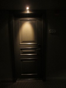 051