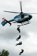 Insatsstyrkan med helikopter