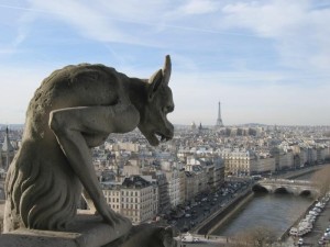 Gargoyle-på-Notre-Dame-juni-2012