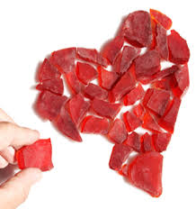 Bitar av hjärta ihop